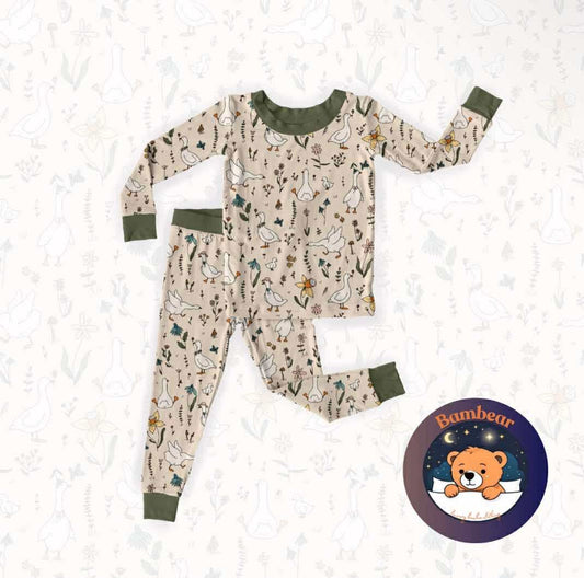 Goosey Garland LS/Pants Set